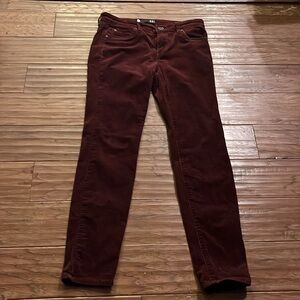 Kut from the Kloth Diana Skinny Corduroy Pants in Burgundy Size 4
